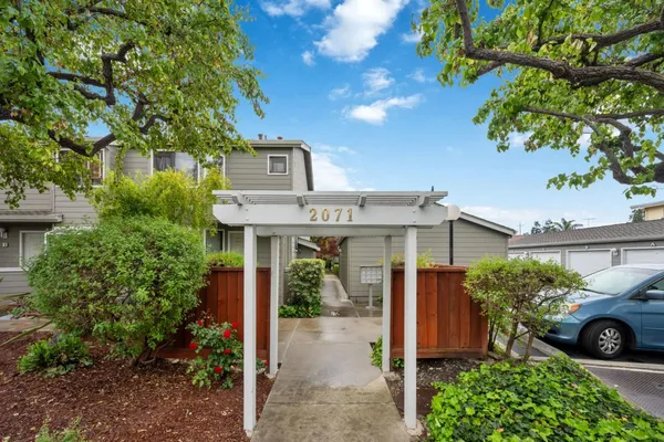 $1,099,888 | 2071 Plymouth Street, Unit J, Mountain View, CA 94043