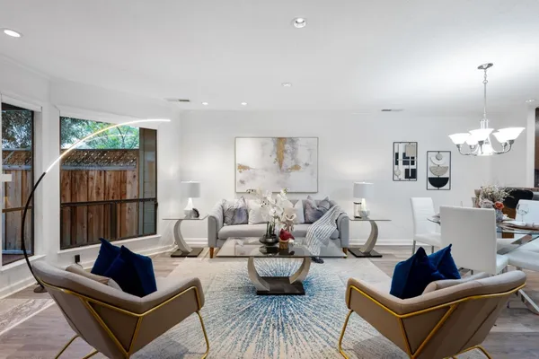 $1,099,888 | 2071 Plymouth Street, Unit J, Mountain View, CA 94043