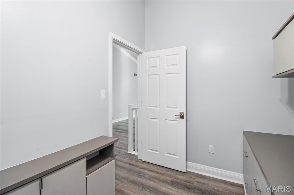 4814 Red Cedar Valley Lane High Ridge, MO 63049 - Photo 18 of 93