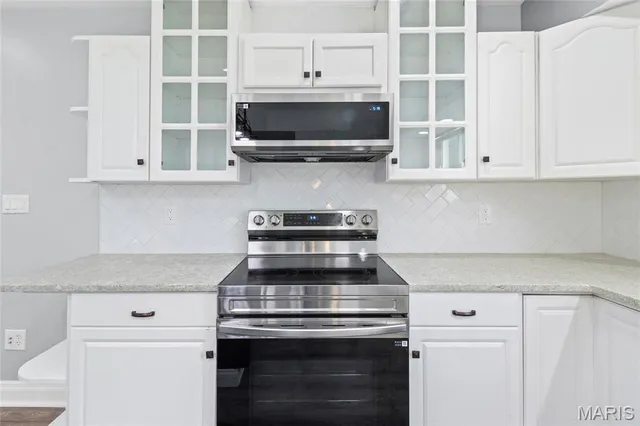 $460,000 | 4814 Red Cedar Valley Lane, High Ridge, MO 63049