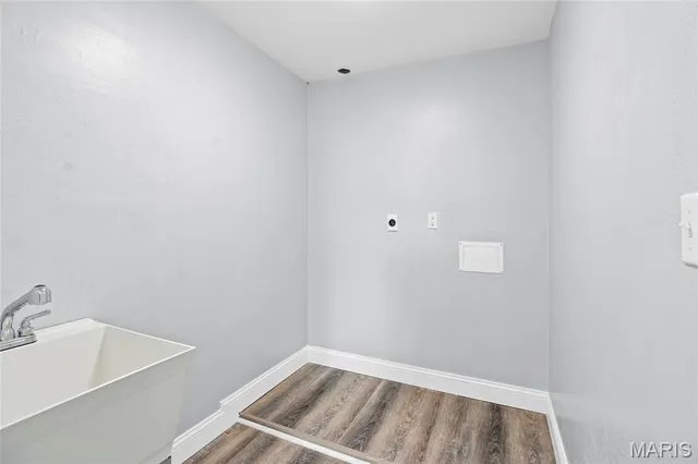 $460,000 | 4814 Red Cedar Valley Lane, High Ridge, MO 63049