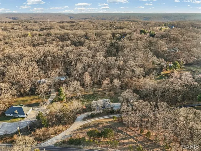 $460,000 | 4814 Red Cedar Valley Lane, High Ridge, MO 63049