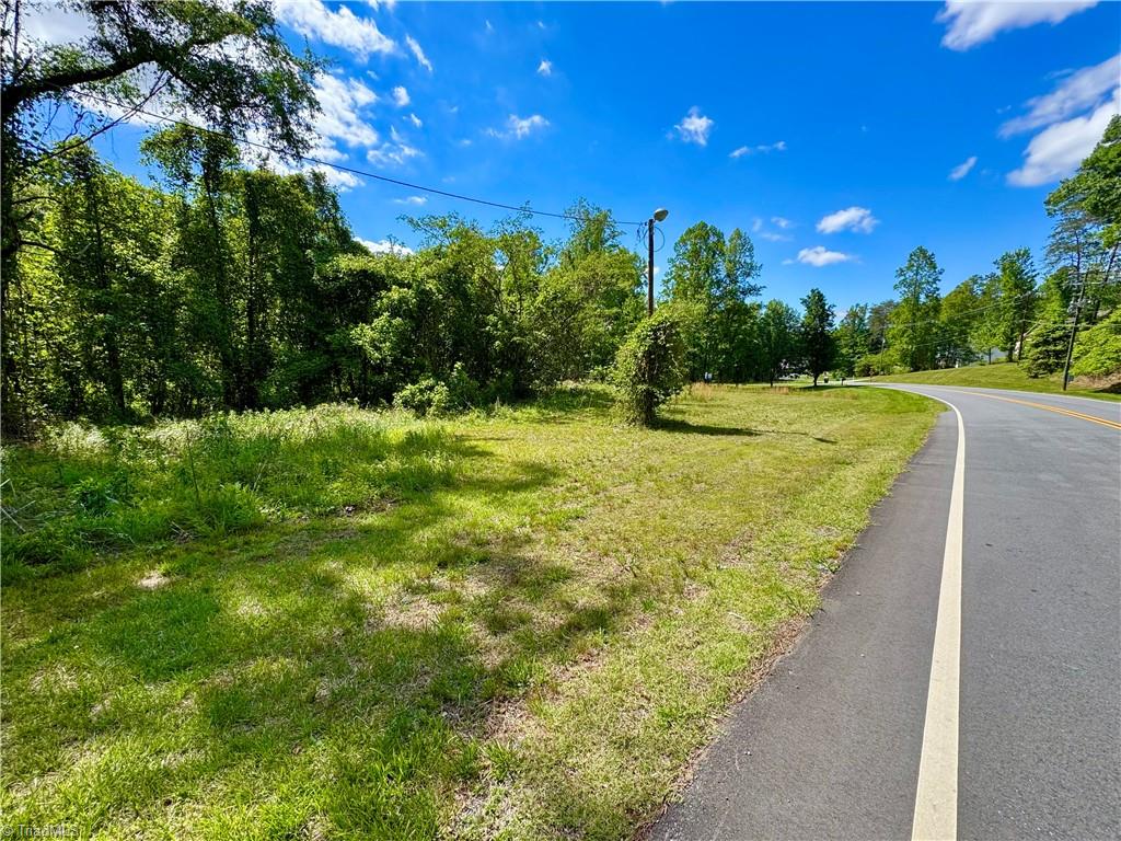 405 Brown Road King, NC 27021 - Photo 6 of 13