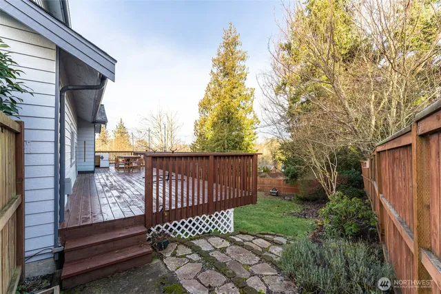 $845,000 | 3949 Lakemont Road, Bellingham, WA 98226