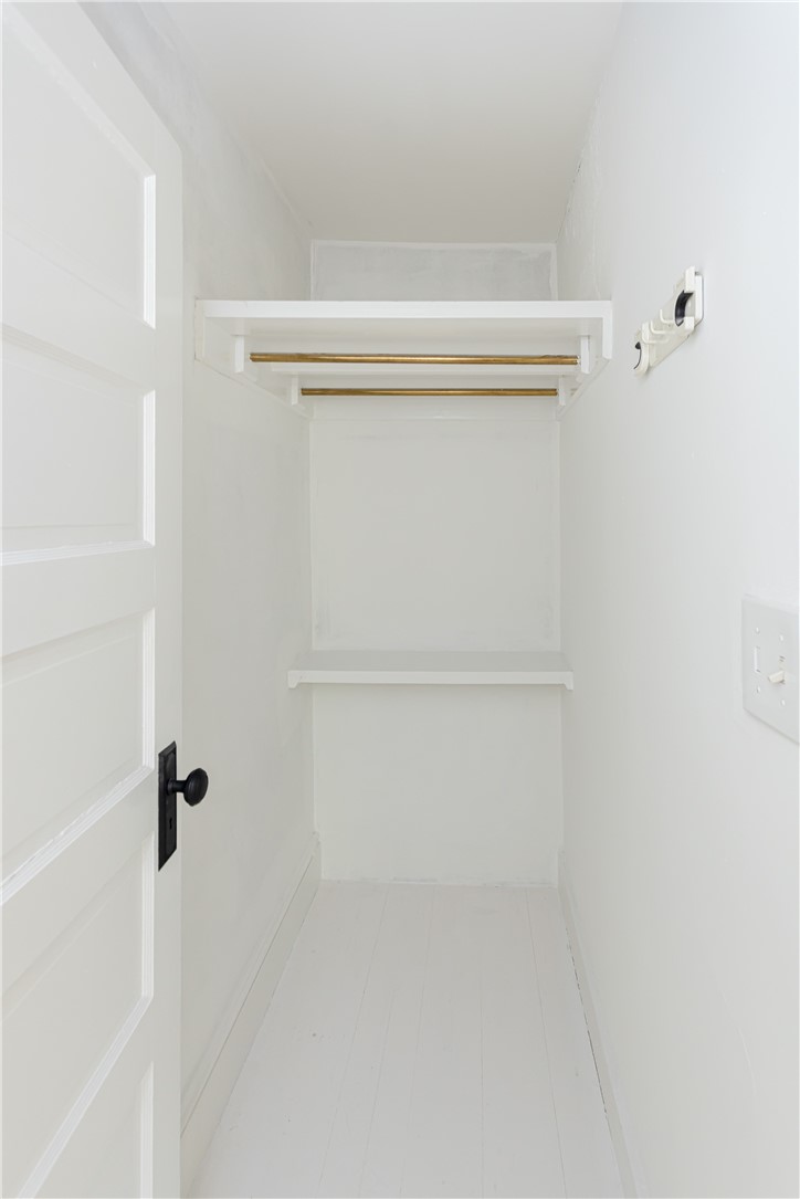 439 Broadway, Unit D Newport, RI 02840 - Photo 9 of 25