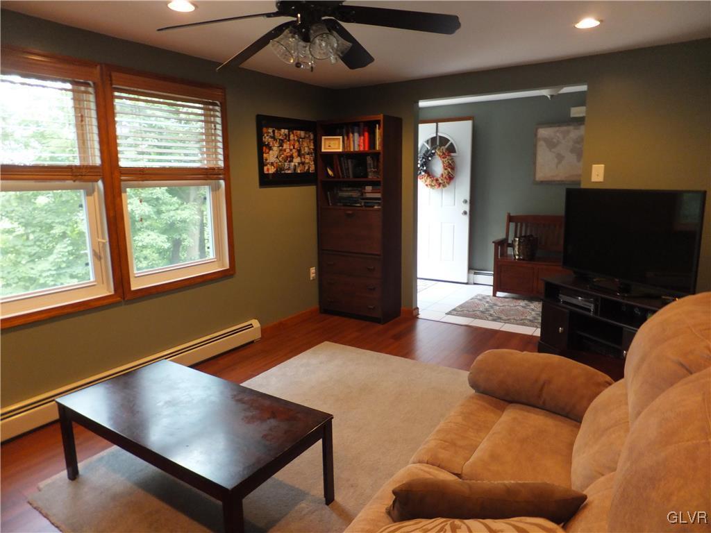 3434 Smith Hill Road Slatington, PA 18080 - Photo 3 of 27 Gallery Image 3
