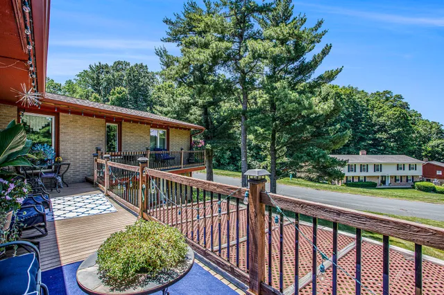 $695,000 | 3706 Northview Drive, Kalamazoo, MI 49004