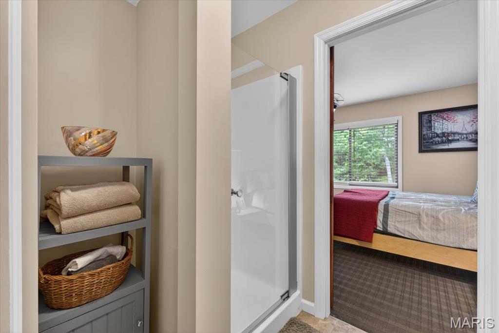 12839 Huntercreek Road St. Louis, MO 63131 - Photo 19 of 40