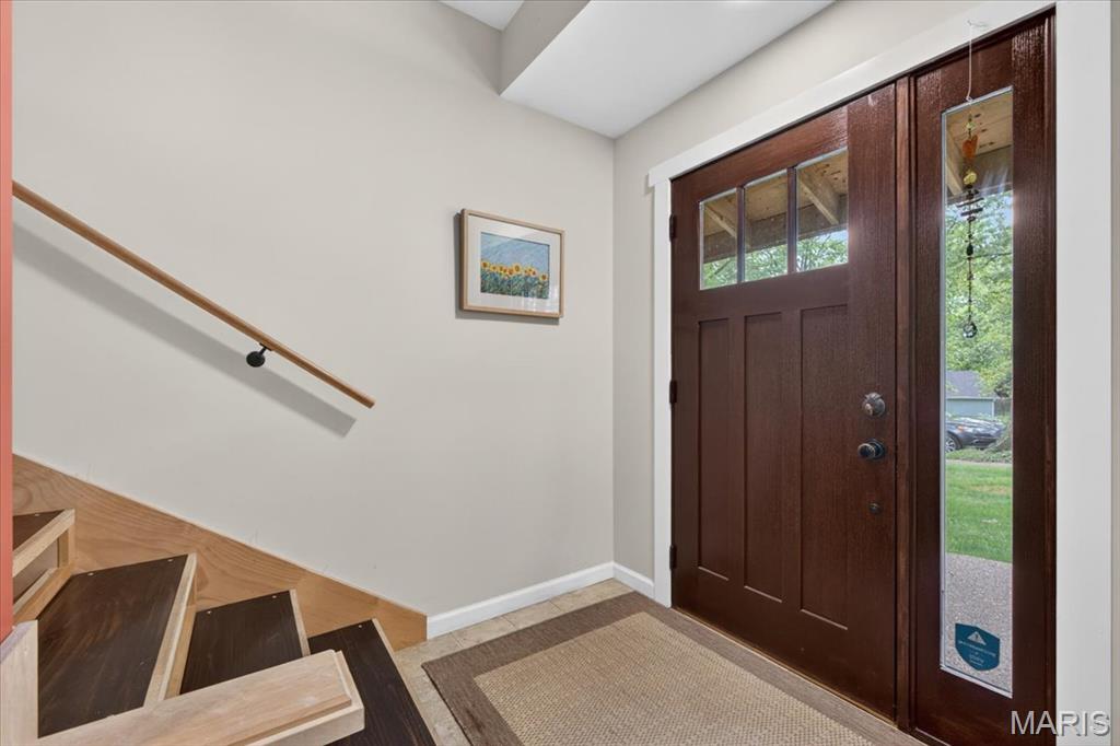 12839 Huntercreek Road St. Louis, MO 63131 - Photo 2 of 40