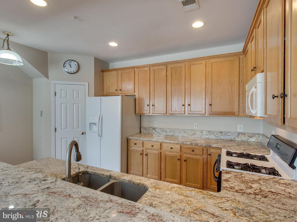 6325 Eagle Ridge Lane, Unit C Alexandria, VA 22312 - Photo 11 of 27 Tons of storage space w/ separate pantry in the ki