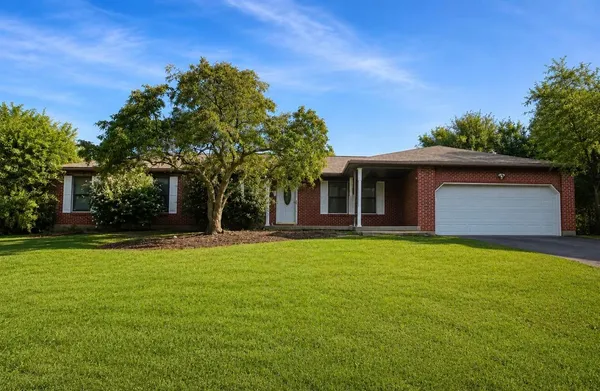 $479,900 | 7094 Fayette Drive, West Jefferson, OH 43162