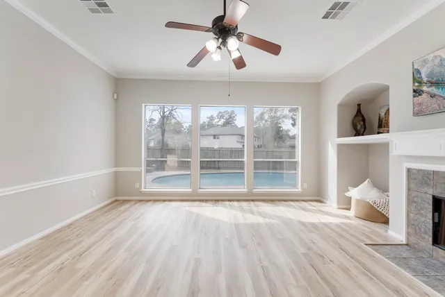 $450,000 | 159 Merryweather Place, The Woodlands, TX 77384