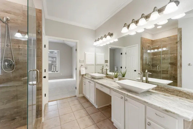 $450,000 | 159 Merryweather Place, The Woodlands, TX 77384