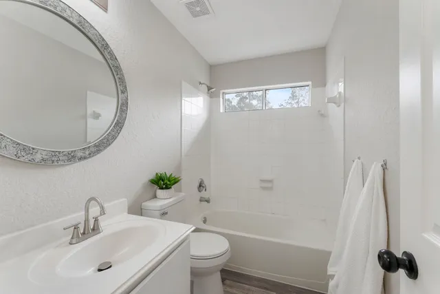 $450,000 | 159 Merryweather Place, The Woodlands, TX 77384