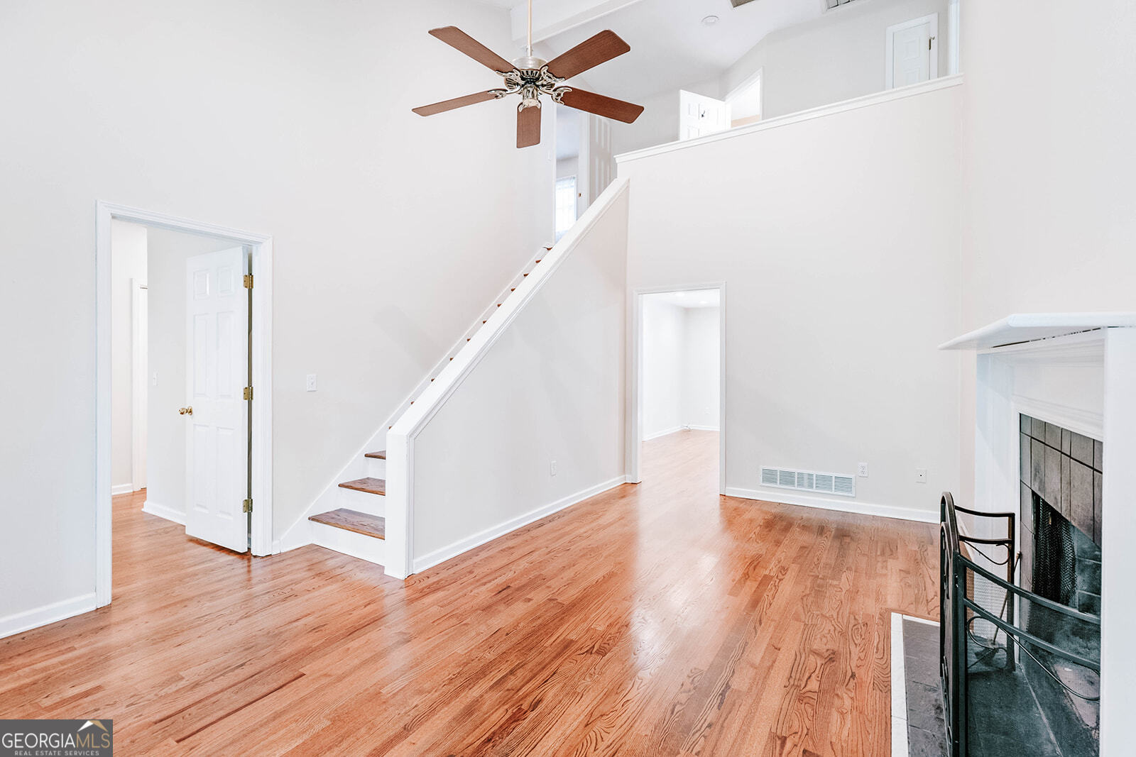 4470 B B Clark Road Gainesville, GA 30506 - Photo 5 of 50