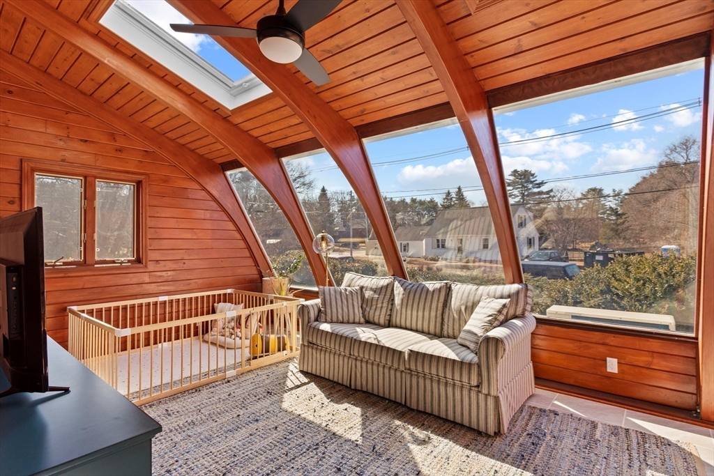 66 Warren Street Georgetown, MA 01833 - Photo 20 of 35