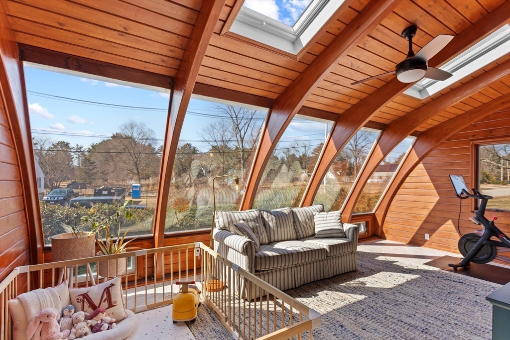 66 Warren Street Georgetown, MA 01833 - Photo 21 of 35