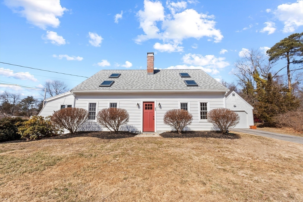 66 Warren Street Georgetown, MA 01833 - Photo 32 of 35