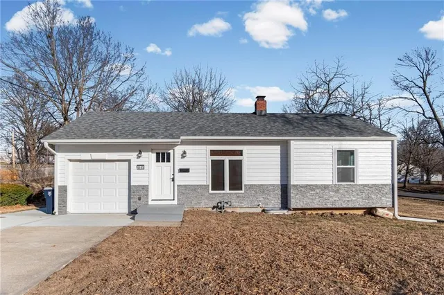 $235,000 | 5503 North Kansas Avenue, Kansas City, MO 64119