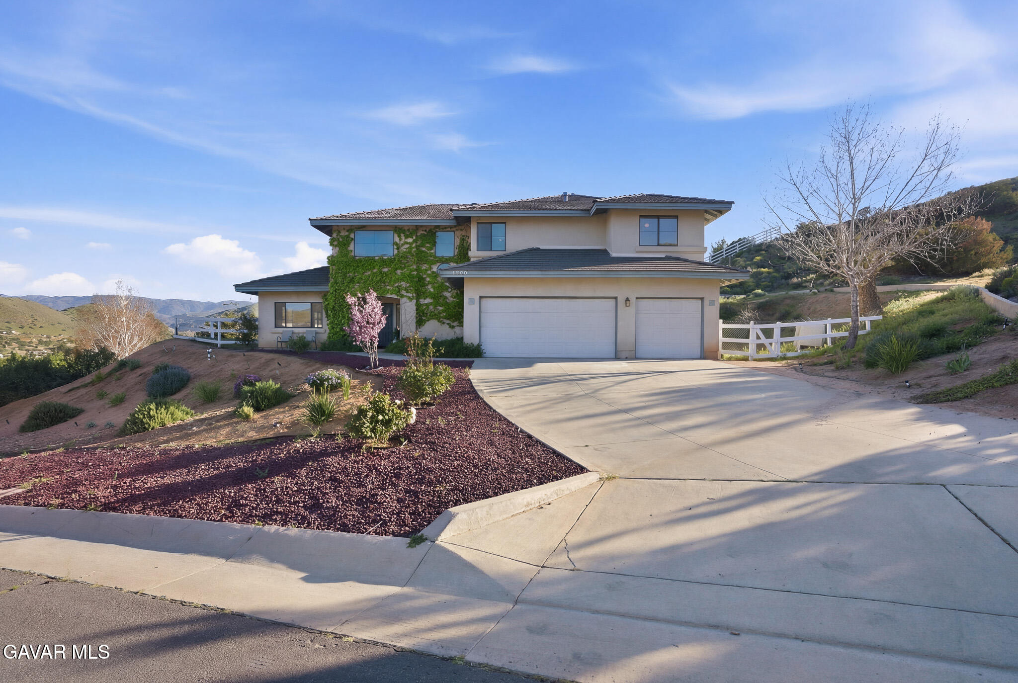 2680 Kashmere Canyon Road Acton, CA 93510 - Photo 6 of 55 _DSC9504_reedit_54d557b2-39f0-42bd-a3da-