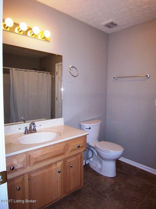 415 Ed Pile Road Bardstown, KY 40004 - Photo 17 of 33 Master Bathroom