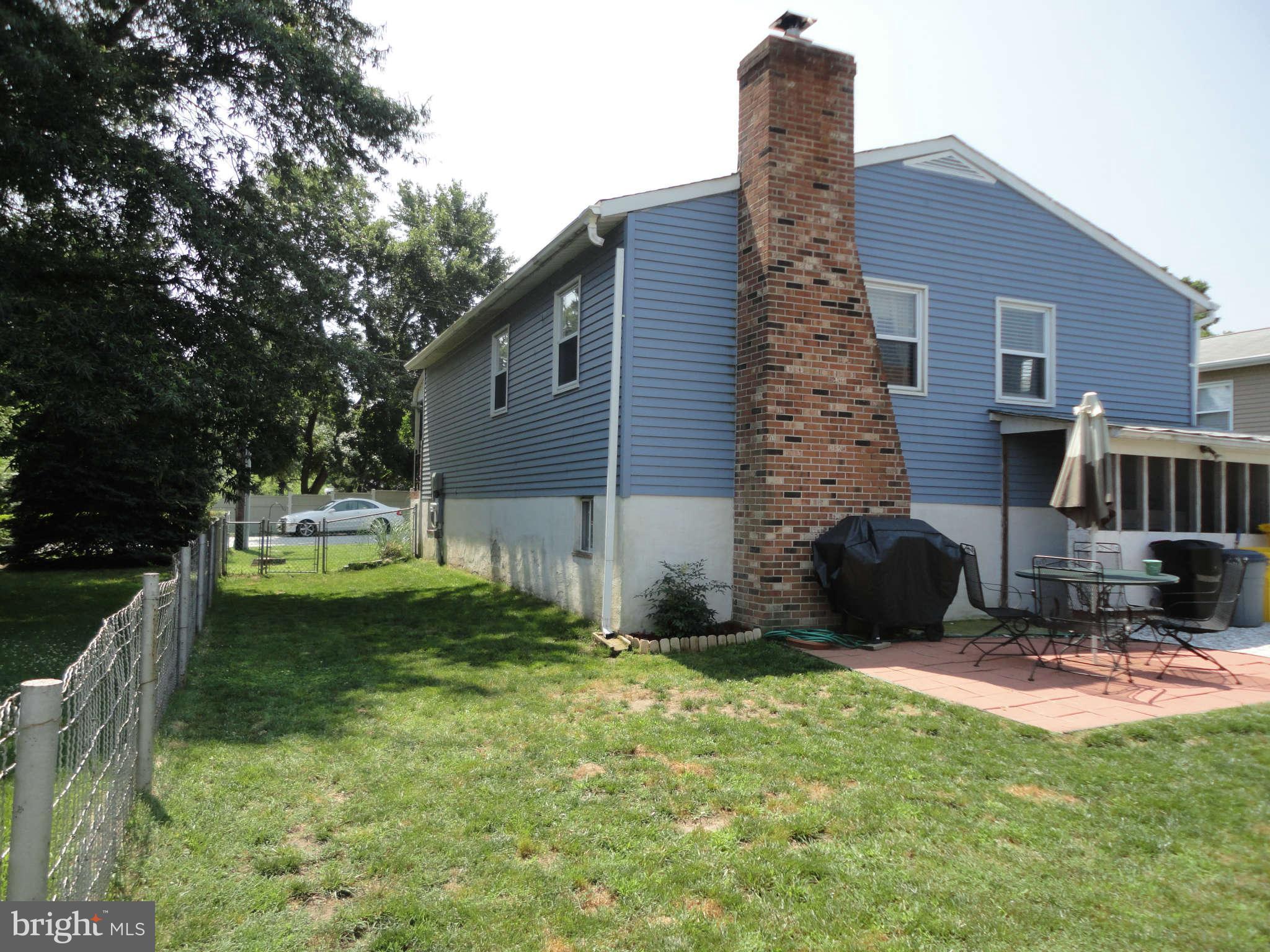 960 Tidewater Road Pasadena, MD 21122 - Photo 24 of 29 Exterior Rear