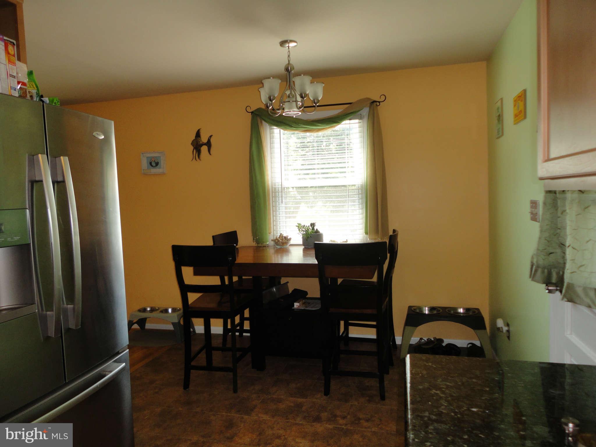 960 Tidewater Road Pasadena, MD 21122 - Photo 8 of 29 Kitchen