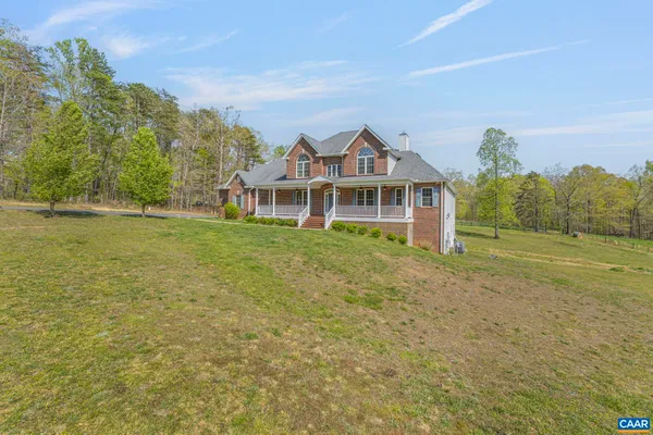 $799,000 | 1130 Race Ground Road, Rochelle, VA 22738