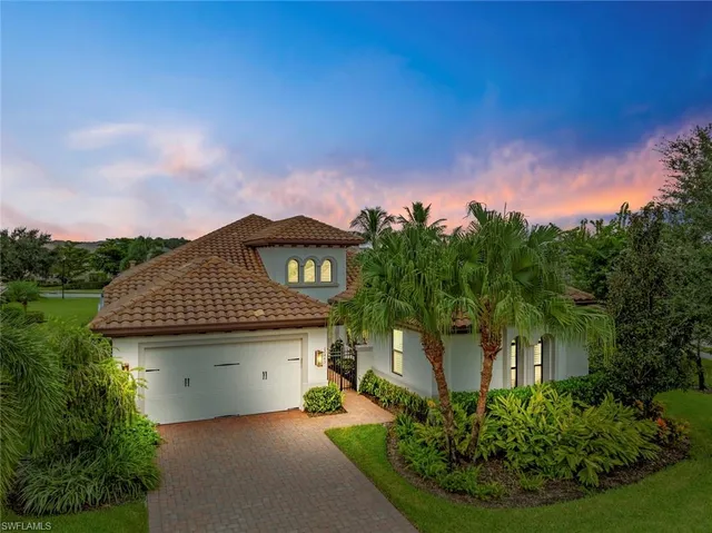 $1,200,000 | 12443 Wisteria Drive, Naples, FL 34120