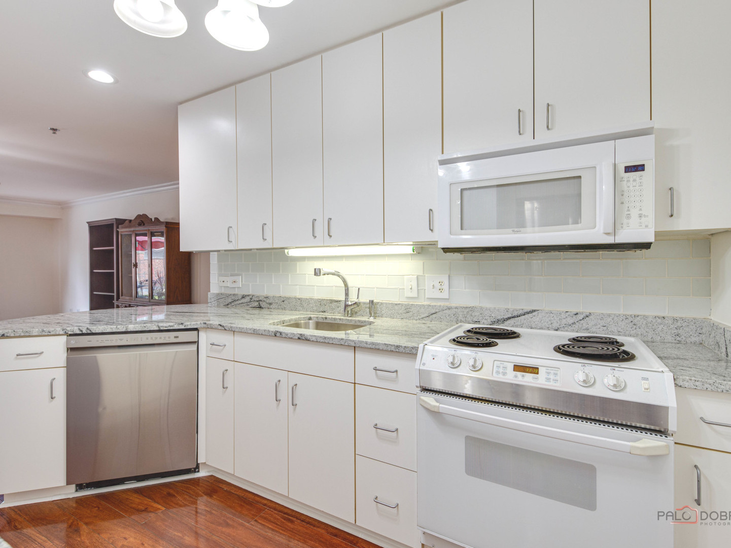 441 Kelburn Road, Unit 111 Deerfield, IL 60015 - Photo 26 of 28 Gallery Image 26