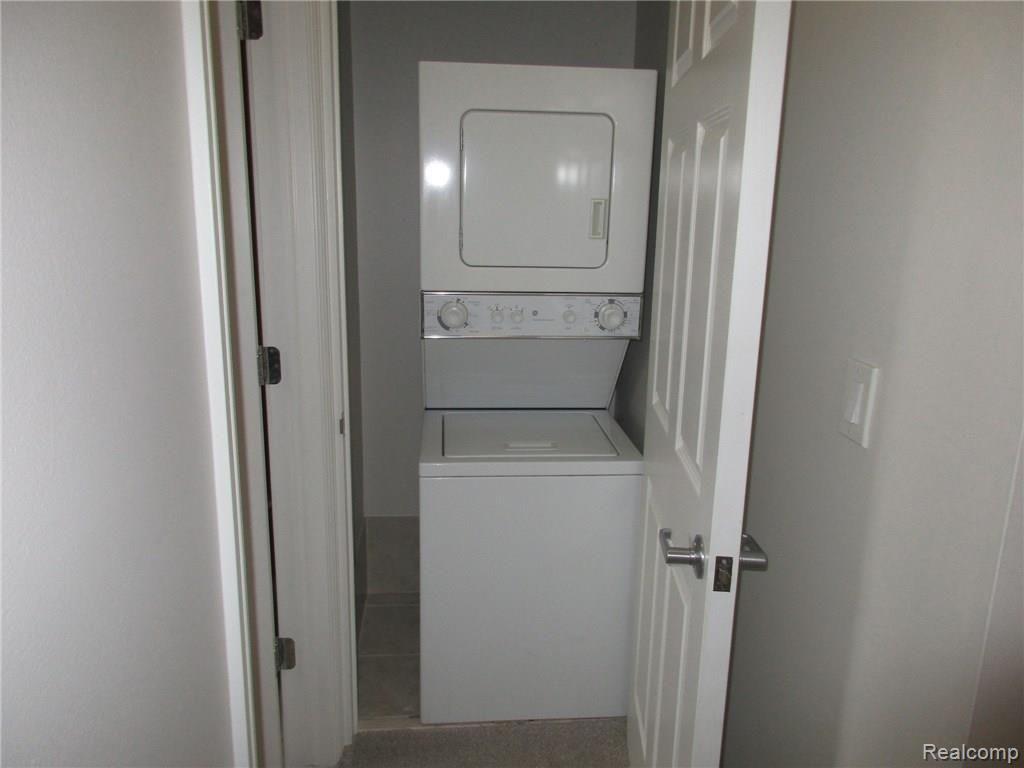 3501 West 14 Mile Road, Unit 13 Royal Oak, MI 48073 - Photo 15 of 20