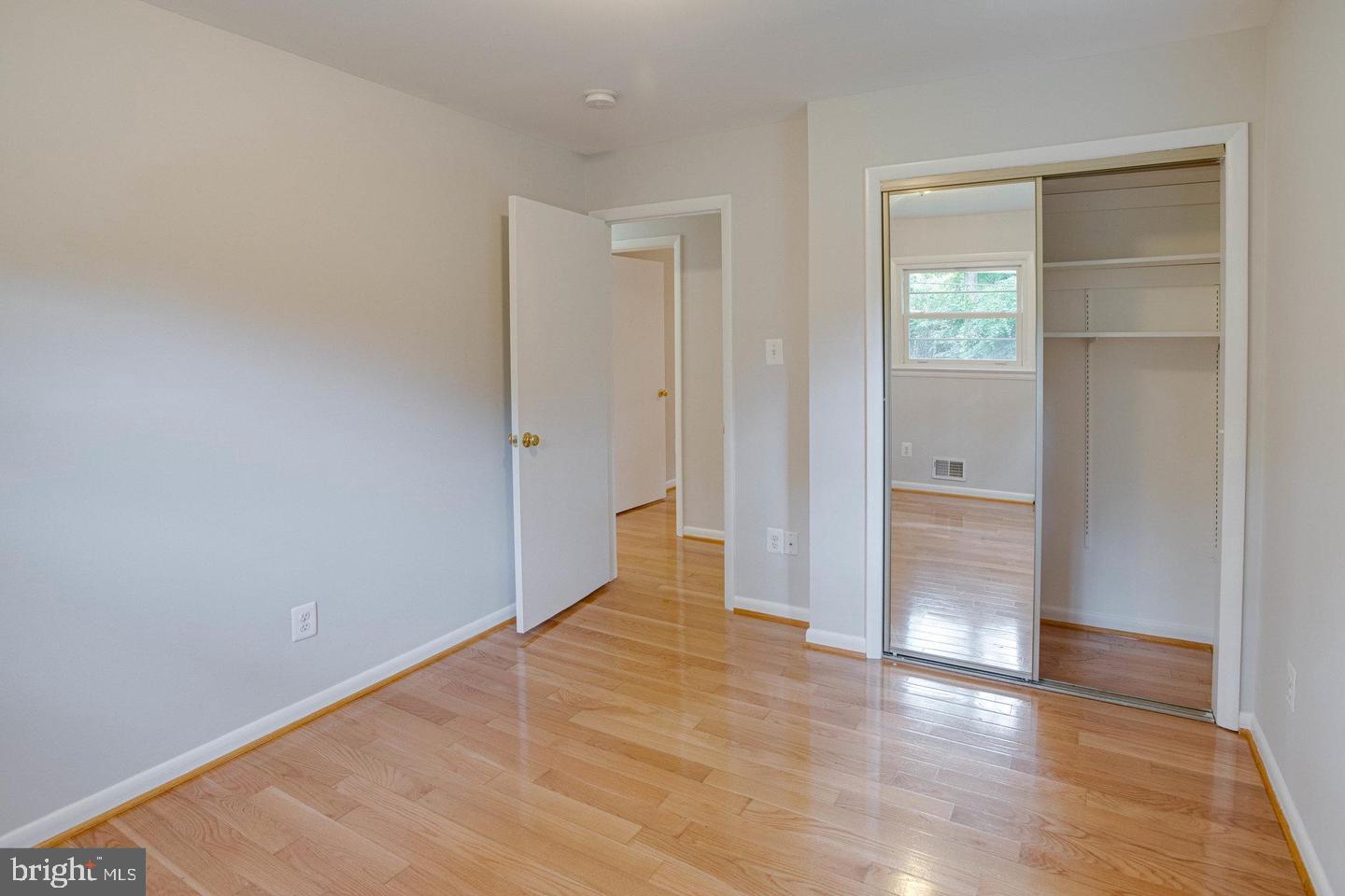 12026 Waples Mill Road Oakton, VA 22124 - Photo 12 of 26