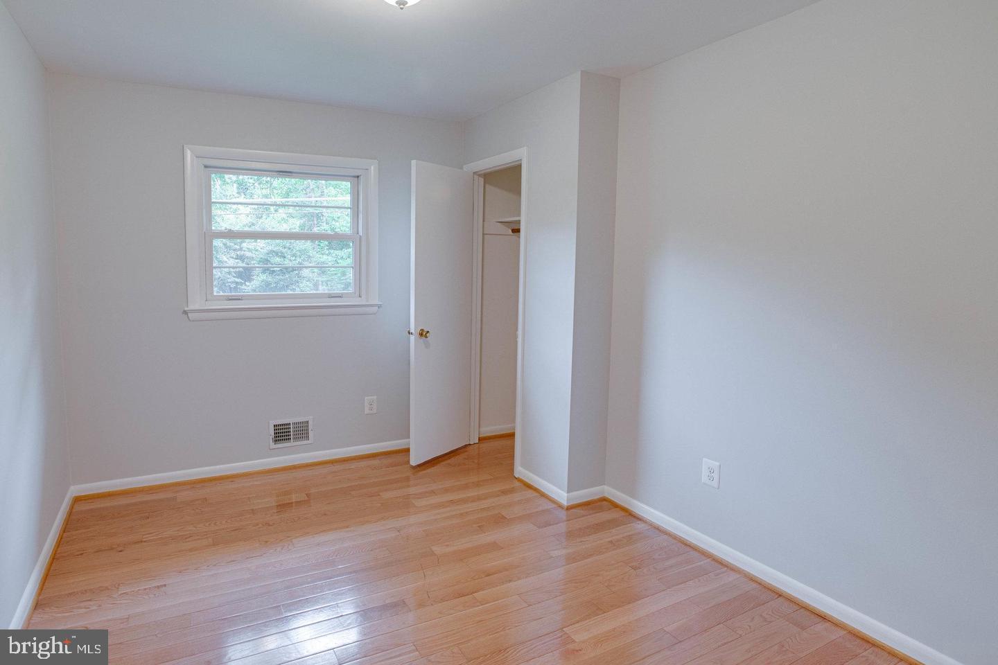 12026 Waples Mill Road Oakton, VA 22124 - Photo 14 of 26