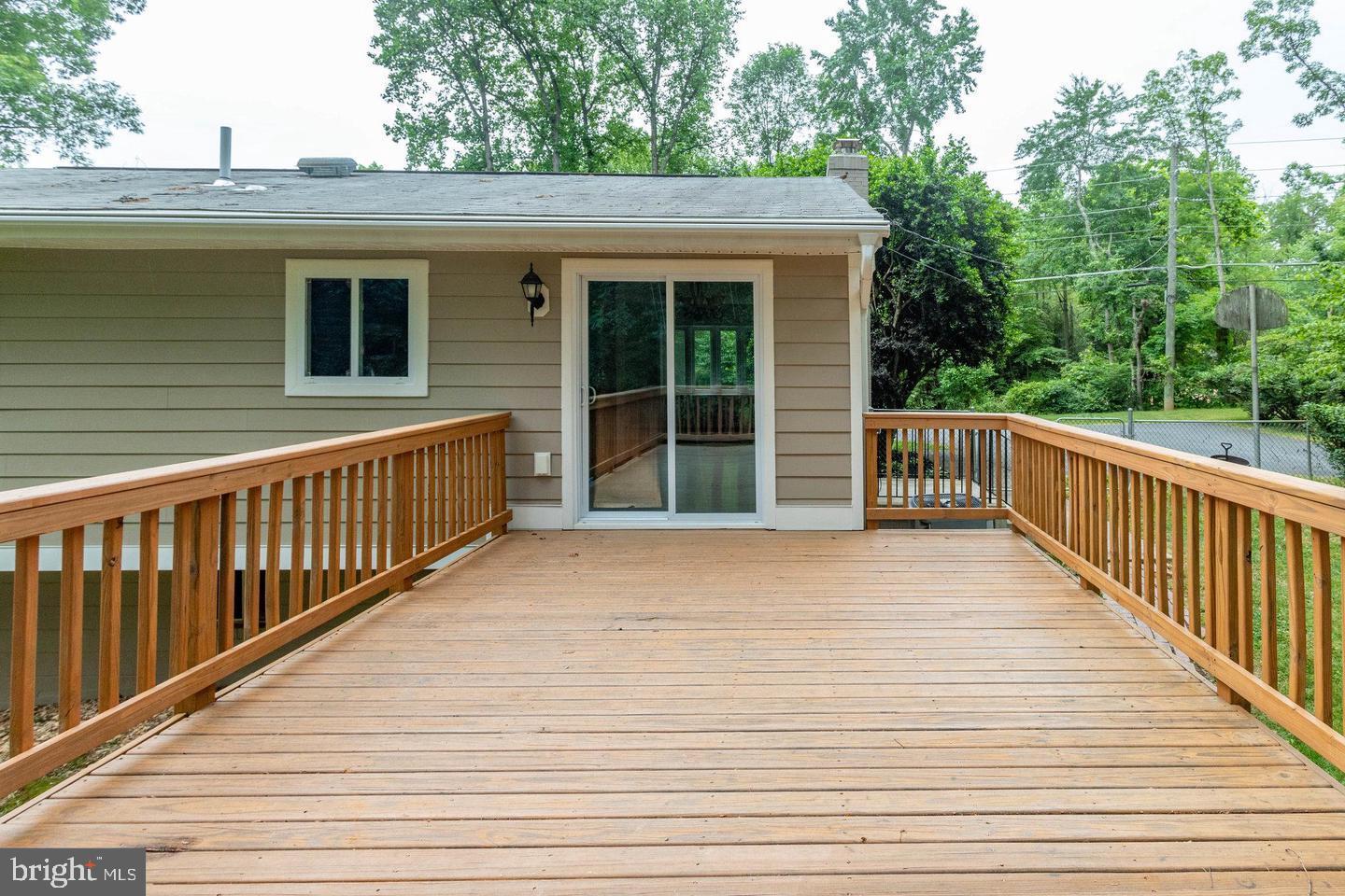 12026 Waples Mill Road Oakton, VA 22124 - Photo 22 of 26