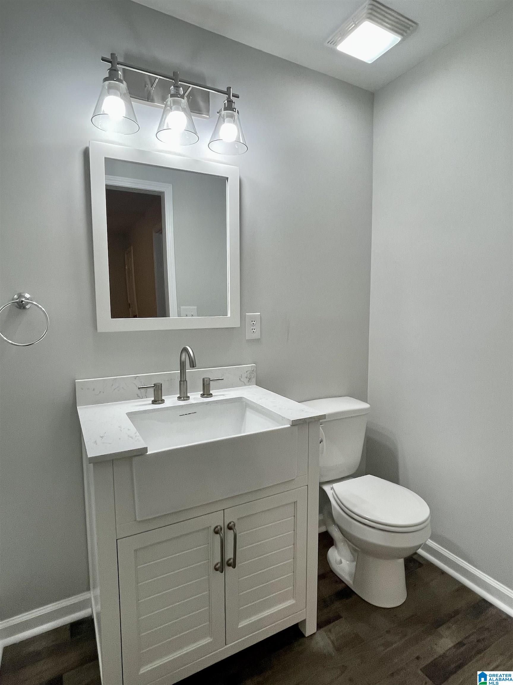 1501 Mountain Lake Road Warrior, AL 35180 - Photo 32 of 51