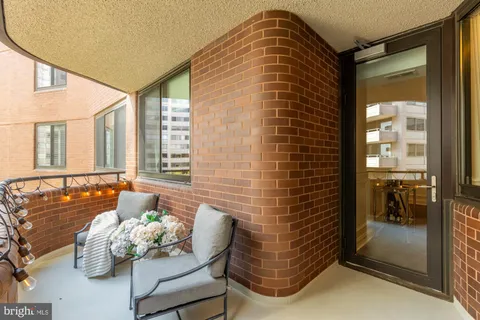 $799,900 | 4550 North Park Avenue, Unit 614, Chevy Chase, MD 20815