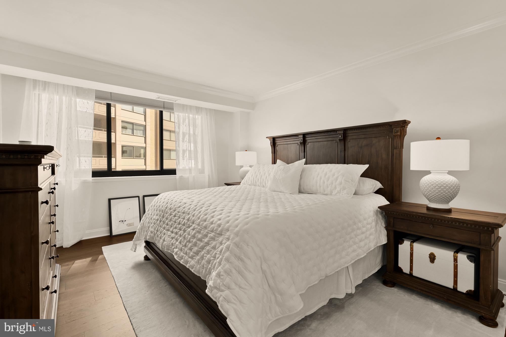 4550 North Park Avenue, Unit 614 Chevy Chase, MD 20815 - Photo 12 of 26 Spacious primary suite