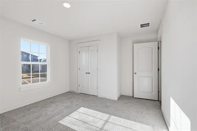 $339,640 | 114 John Laurens Drive, Venus, TX 76084