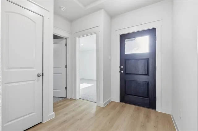 $339,640 | 114 John Laurens Drive, Venus, TX 76084