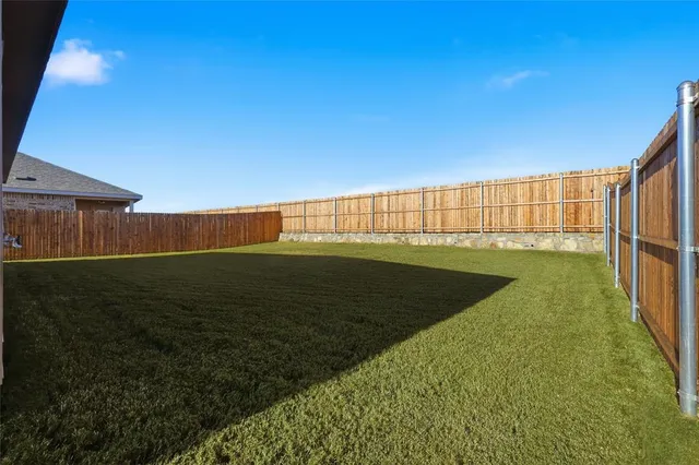 $339,640 | 114 John Laurens Drive, Venus, TX 76084