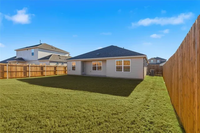 $339,640 | 114 John Laurens Drive, Venus, TX 76084