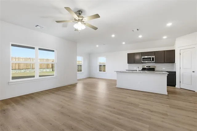 $339,640 | 114 John Laurens Drive, Venus, TX 76084