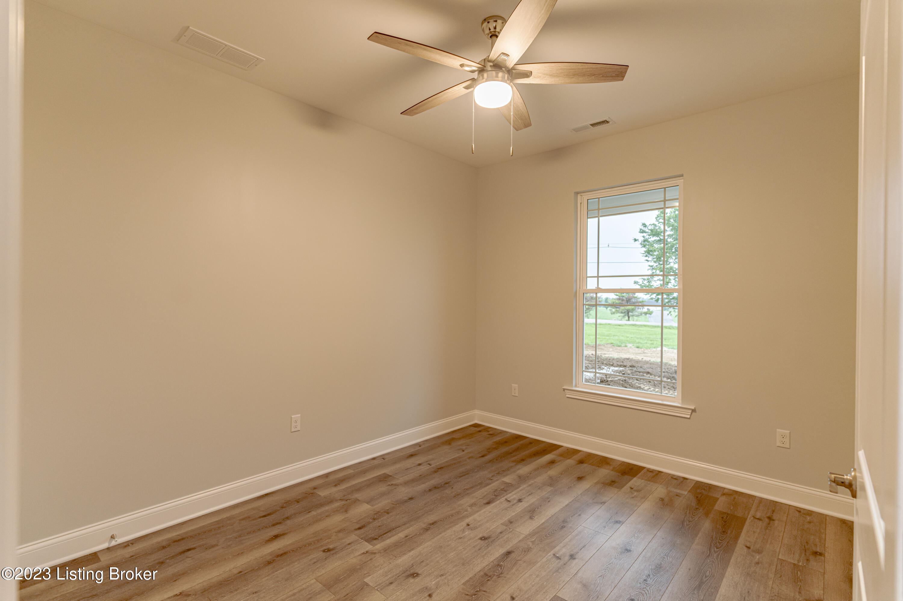 1651 Plum Ridge Road Taylorsville, KY 40071 - Photo 14 of 46 DSC02896