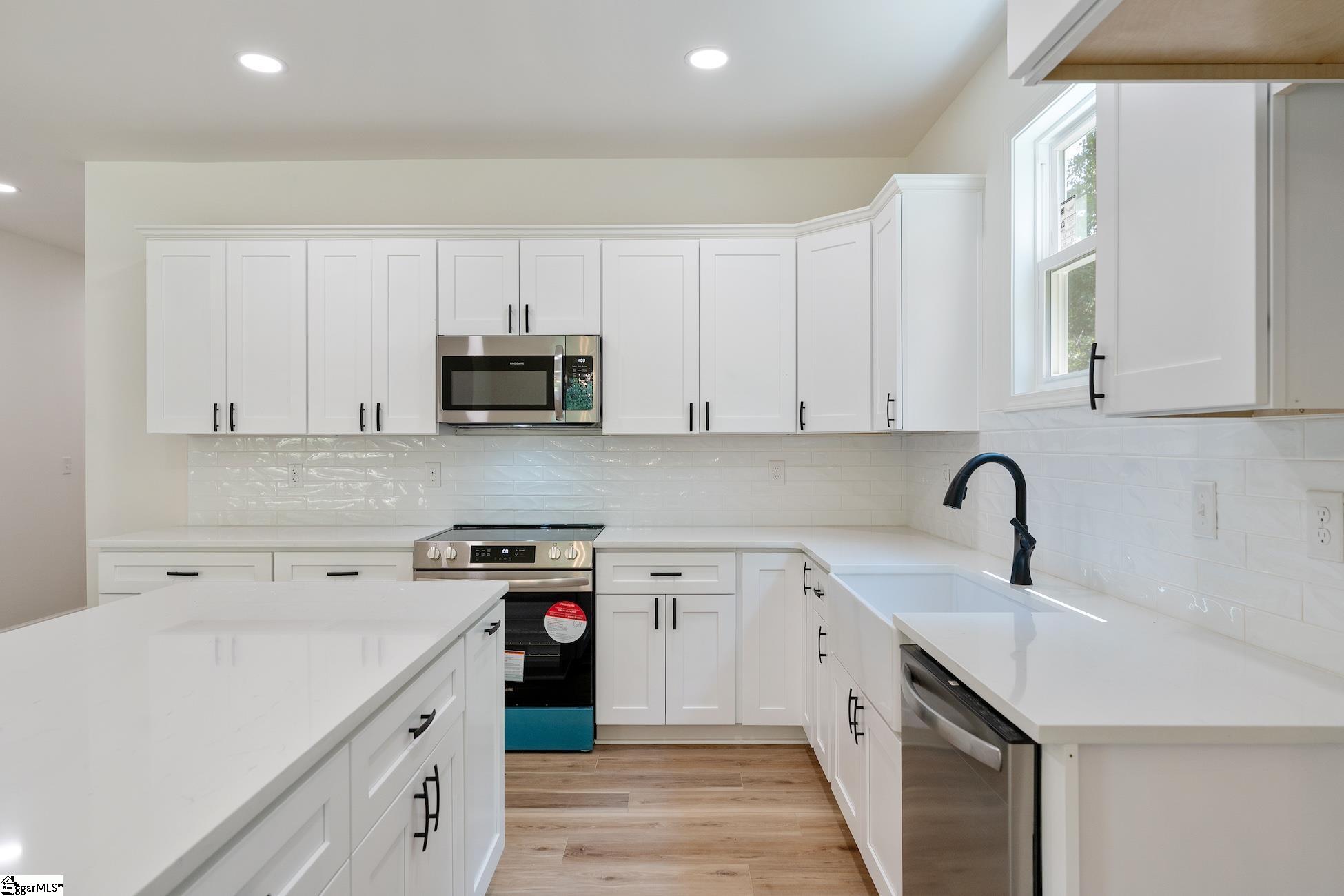 412 Burrell Street Pendleton, SC 29670 - Photo 11 of 33