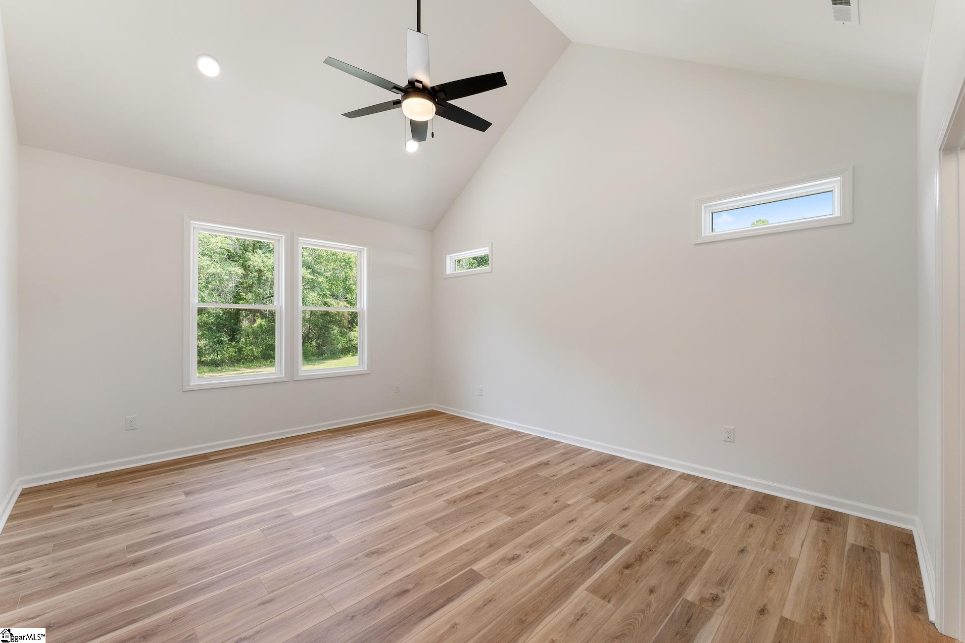 412 Burrell Street Pendleton, SC 29670 - Photo 14 of 33