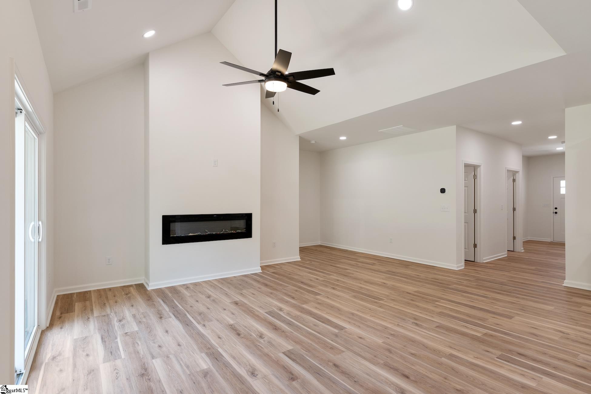 412 Burrell Street Pendleton, SC 29670 - Photo 8 of 33