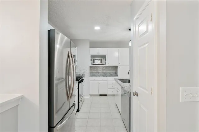 $355,000 | 1064 Creatwood Circle, Smyrna, GA 30080