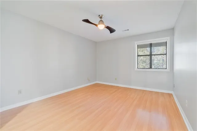 $355,000 | 1064 Creatwood Circle, Smyrna, GA 30080