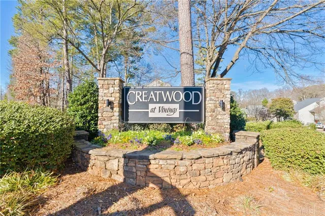 $355,000 | 1064 Creatwood Circle, Smyrna, GA 30080