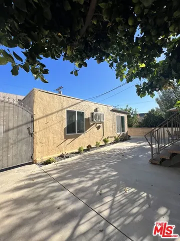 $1,925 | 1056 Winchester Avenue, Unit A, Glendale, CA 91201